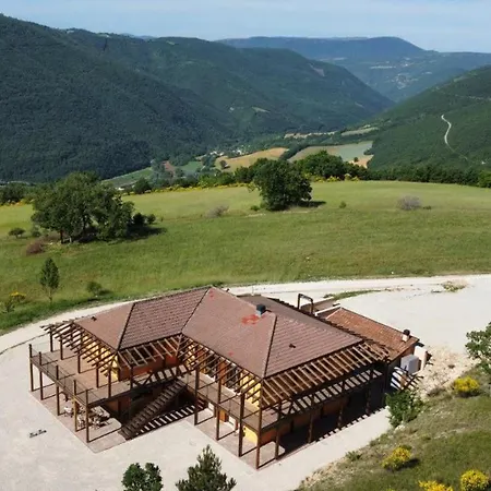 Casale Sienti'n Puo