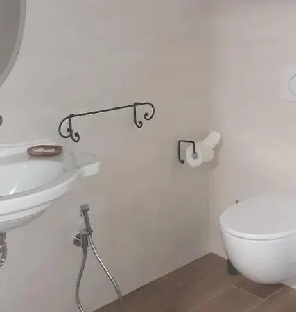 Casale Sienti'n Puo *