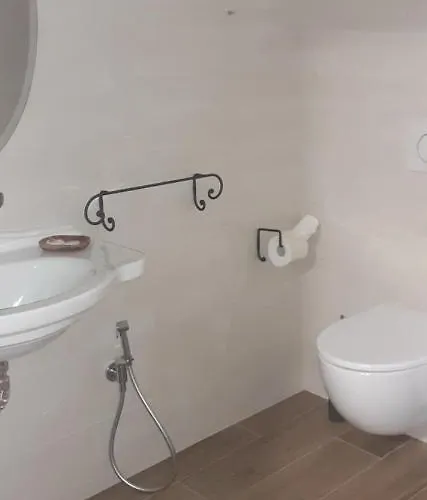 Casale Sienti'n Puo *